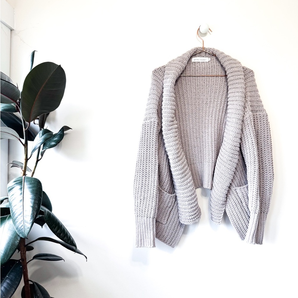 Esther Boutique Gray Soft Sweater Cardigan NWOT - Picture 2 of 15